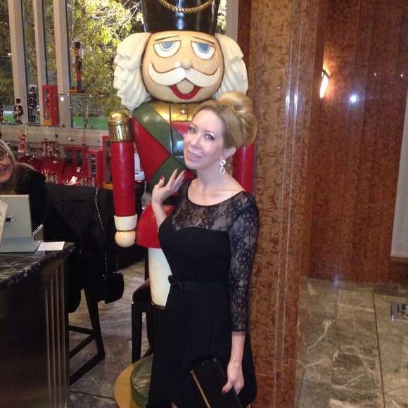 Max and Cleo black lace dress - Picture 6 of 6